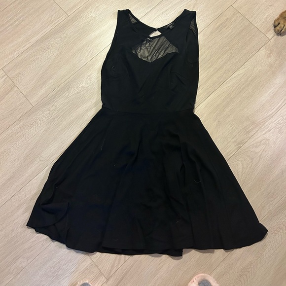 Guess Dress - Picture 2 of 3